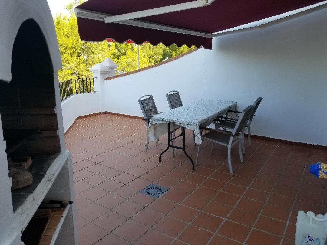 Spacious Family Villa Aljamar 8A Nerja Exterior photo
