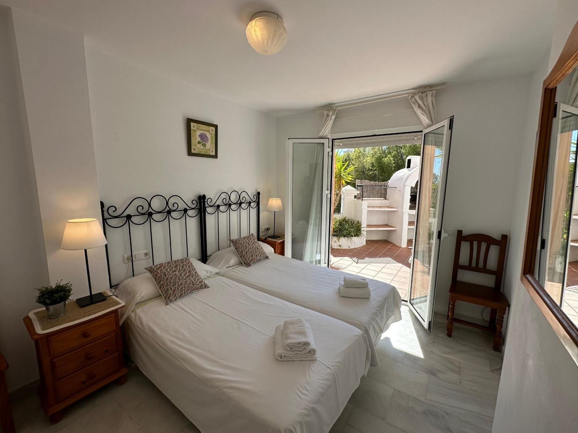 Spacious Family Villa Aljamar 8A Nerja Exterior photo
