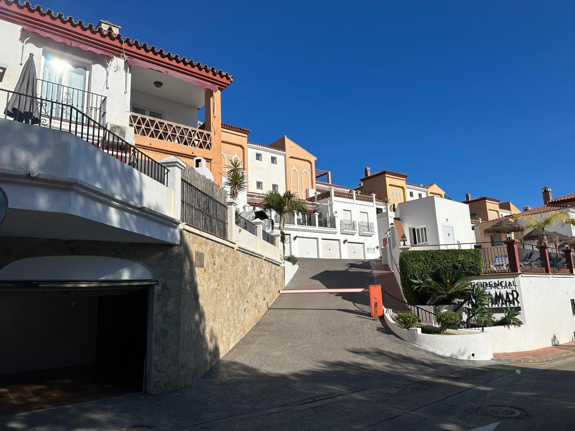 Spacious Family Villa Aljamar 8A Nerja Exterior photo