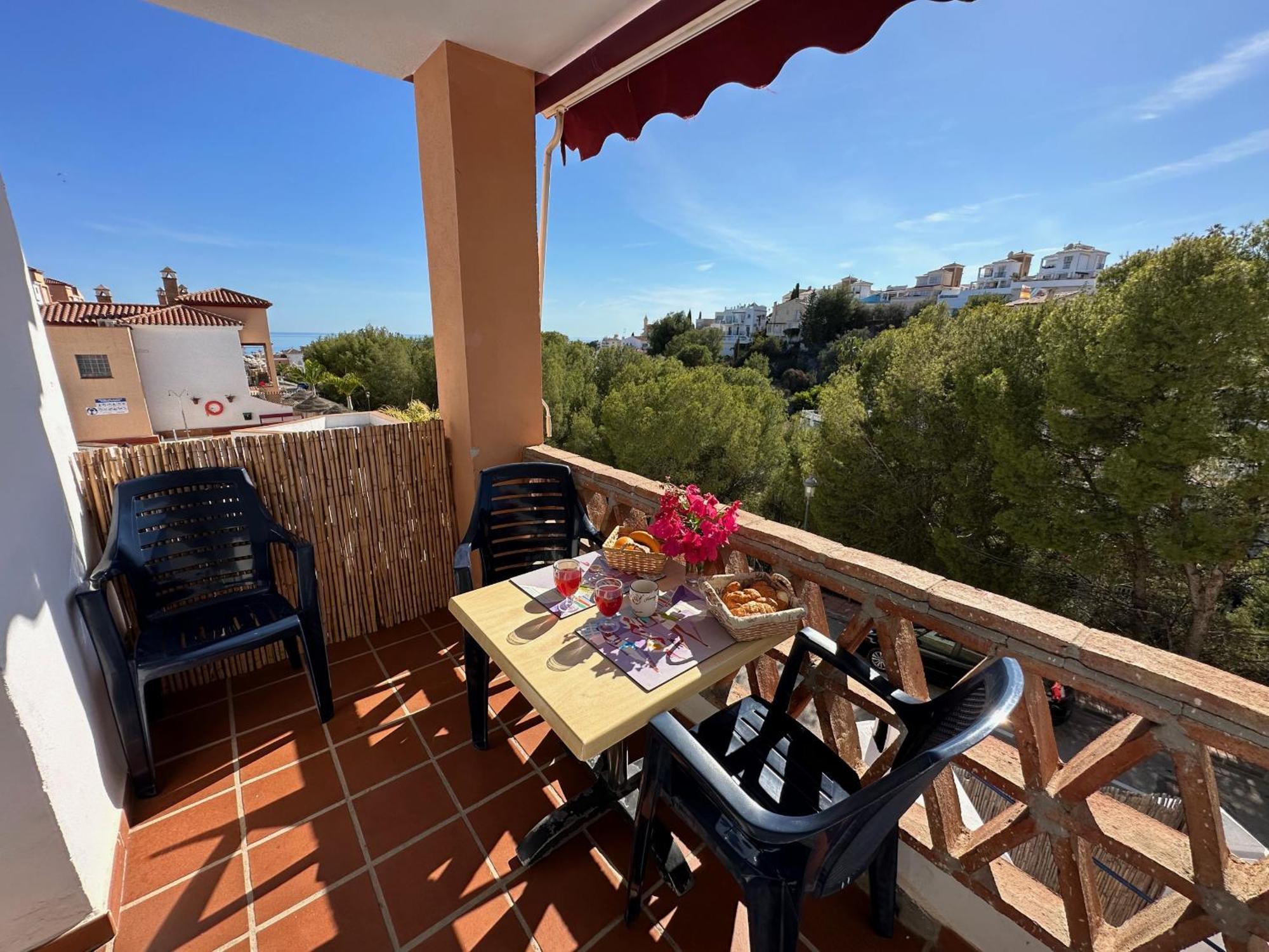 Spacious Family Villa Aljamar 8A Nerja Exterior photo